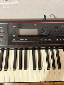 Roland juno DS 88 - 4