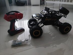 rc auto na diaľkové ovládanie - 4