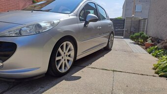 Peugeot 207 .hdi .sport - 4