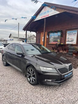 Škoda Superb Sedan - 4