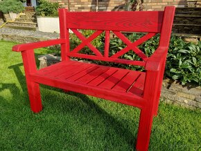 záhradná lavica - X - 2 miestna - vintage červená - 4