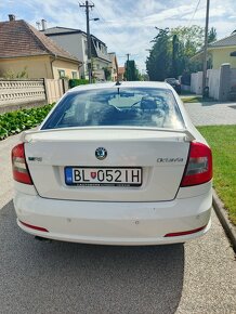 Škoda Octavia 2.0 TDI CR DPF RS DSG - 4