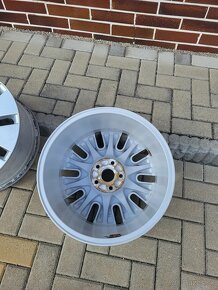 Predám 19" disky z audi A8 - 4