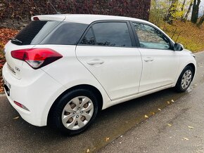 Hyundai i20 1.2 benzin — 1 majitel - 96 tis km - Kupene v SR - 4