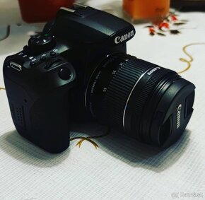 Canon EOS 850D - 4