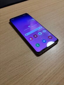 Samsung Galaxy S10 - 4