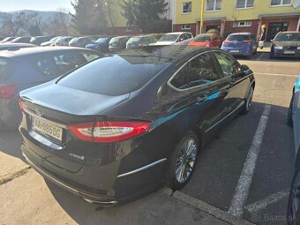 Ford Mondeo Hybrid Vignale 2.0 e-CVT - 4