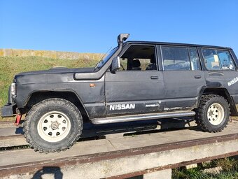 Nissan Patrol W260 - 4