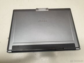 Notebook  ASUS - 4