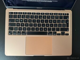 MacBook Air M1 8GB RAM / 256 GB - 4