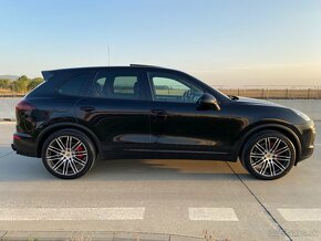 Porsche Cayenne Diesel V6 Facelift 21"Turbo III ACC Panorama - 4