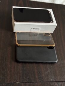 iPhone XS zlatý/gold 64GB v krásnom stave - 4