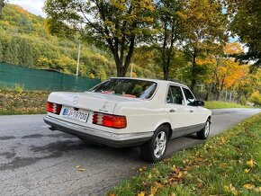 Mercedes W126 - 4