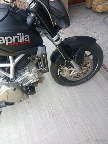 Aprilia Mana - 4