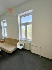 Kancelárske priestory 41,4 m2 s parkovacím miestom Piešťany, - 4