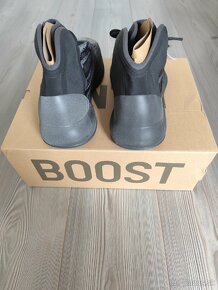 Adidas Yeezy QNTM Onyx, veľkosť 44, NOVÉ, zľava 50% - 4