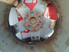 Pneumatiky zimné 225/50 R17 - 4