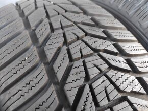 Zimné pneumatiky 215/60 R17 Hankook - 4