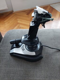 Letecky/Flight joystick Mad Catz - 4