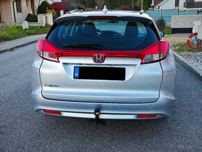 Honda Civic Tourer 1.8iVTEC - 4