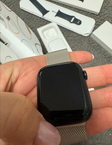 Apple Watch 7 45 mm - 4