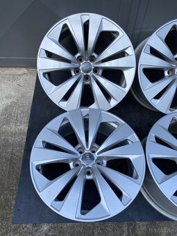 ✅ R19 ®️ originál Audi 5x112 ET20 ✅ A5 A7 Q7 Q8 Touareg - 4