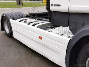 Prodám tahač návěsů SCANIA R410 EURO 6 low deck RETARDÉ - 4