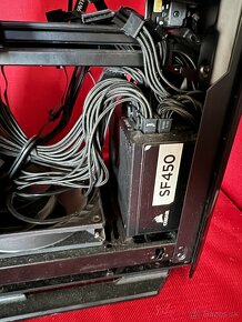 Phanteks Enthoo Evolv Shift Air skrina + Corsair SF450 zdroj - 4