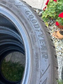 225/50 r17 Goodyear - 4