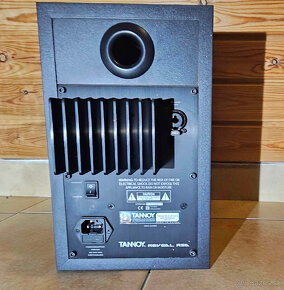 TANNOY Reveal R5A - 4