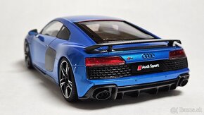 Kengfai 1:18 Audi R8 Coupé - 4