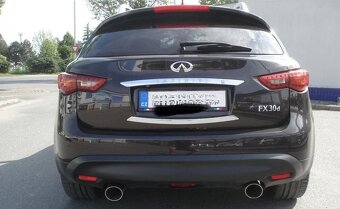 Infiniti FX30, 3.0 D - 4