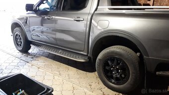 ford ranger 255/65 R18   stred.dier 93,1 et 55 - 4