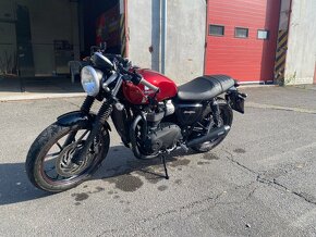 Triumph Street Twin 900 - 4