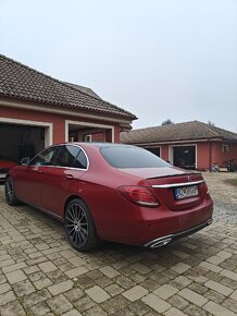 Mercedes E220d w213. 84 tis.km TOP stav - 4