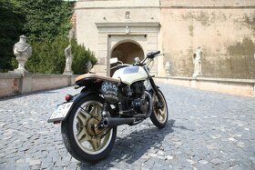 Honda CB 400N Cafe Racer - 4