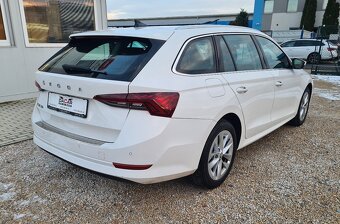 ŠKODA OCTAVIA COMBI 2.0 TDI SCR STYLE DSG - 4