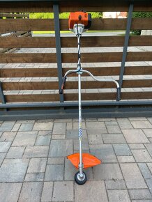 Píla STIHL MS271 Kosačka STIHL FS120 - 4