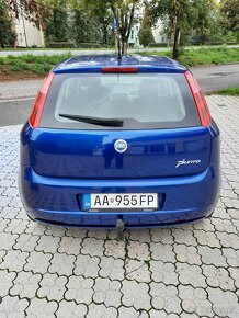 Grande punto 1.2 Nové STK EK 125tis km Benzín - 4