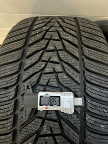 Zimne Pneu Hankook 275/35 R19 100W Dot:2021 2ks - 4