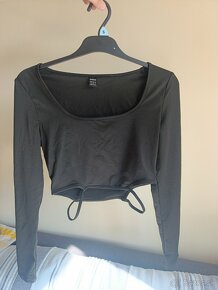 Tričká crop top  veľkosť S - 4