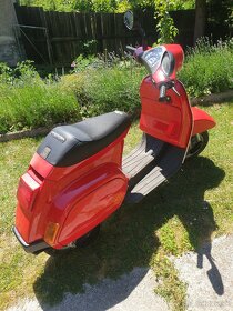 piagio vespa 50 - 4