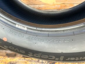 Hankook winter icept evo3x 225/65/17”-102H zimne - 4