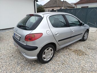 Peugeot 206 1,4 55kw - 4