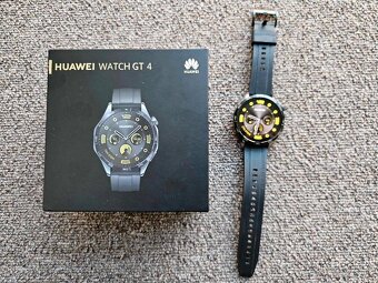 Huawei Watch GT4 46mm black, top, zaruka - 4