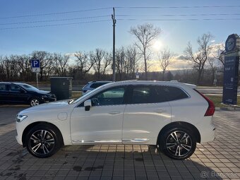 Volvo XC60 Hybrid 2021 - 4