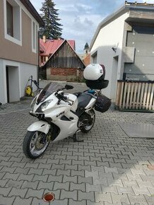 Honda vfr 800. V tp 35kw - 4