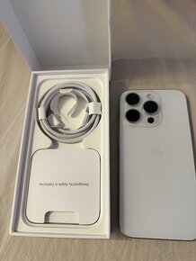 iPhone 15 pro 256gb, biely titan - 4