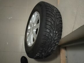 Predám zimné kolesá 215/70    R 16 - 4