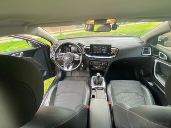 KIA Ceed 1.4 TGDI - 4